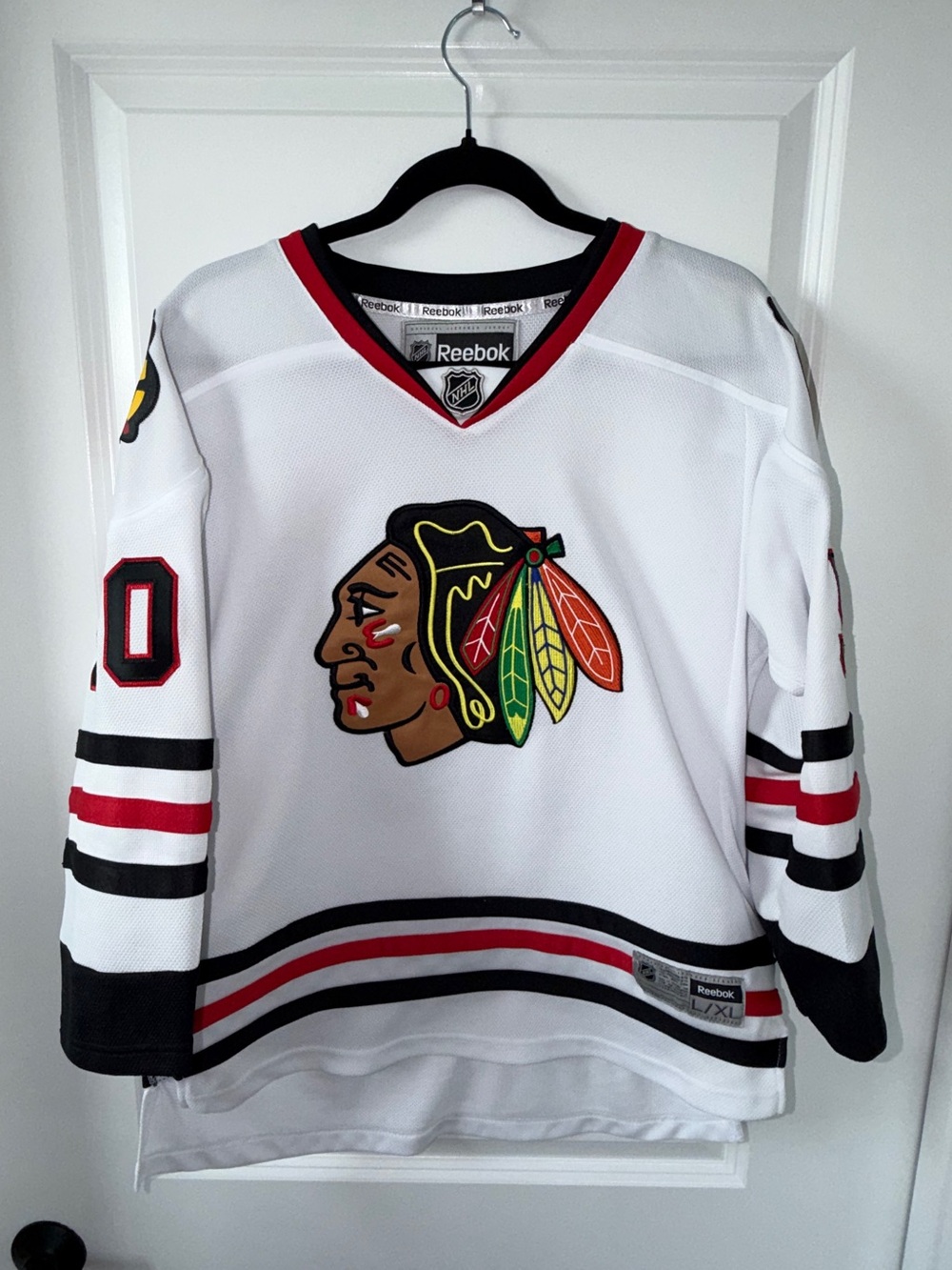 Reebok NHL Chicago Blackhawks Corey Crawford #50 Hockey Jersey L/XL